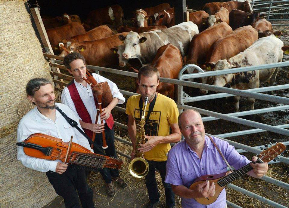 rencontre internationale luthiers maitres sonneurs